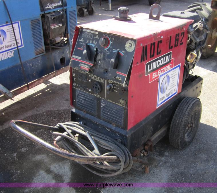 image for item C5137 Lincoln Electric welder/generator