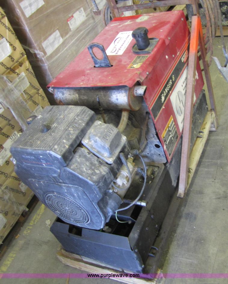 image for item C5139 Lincoln Ranger 8 welder/generator
