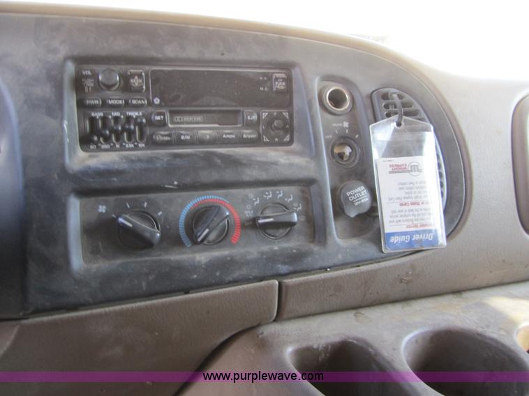 image for item C5149 1999 Dodge Ram B1500 van