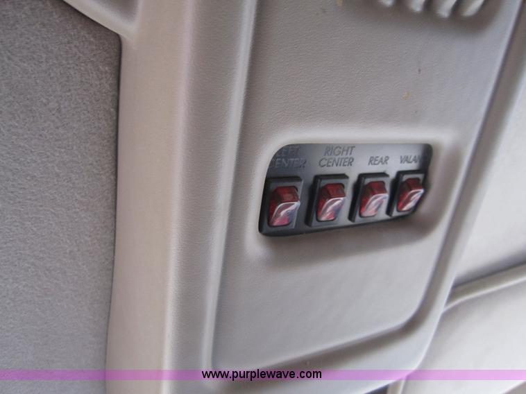 image for item C5149 1999 Dodge Ram B1500 van