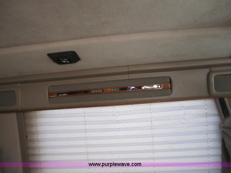 image for item C5149 1999 Dodge Ram B1500 van