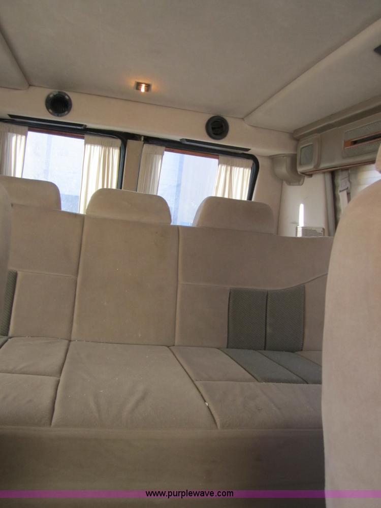 image for item C5149 1999 Dodge Ram B1500 van