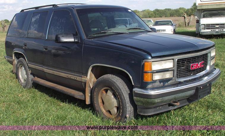 image for item C5567 1995 GMC Yukon SLT SUV