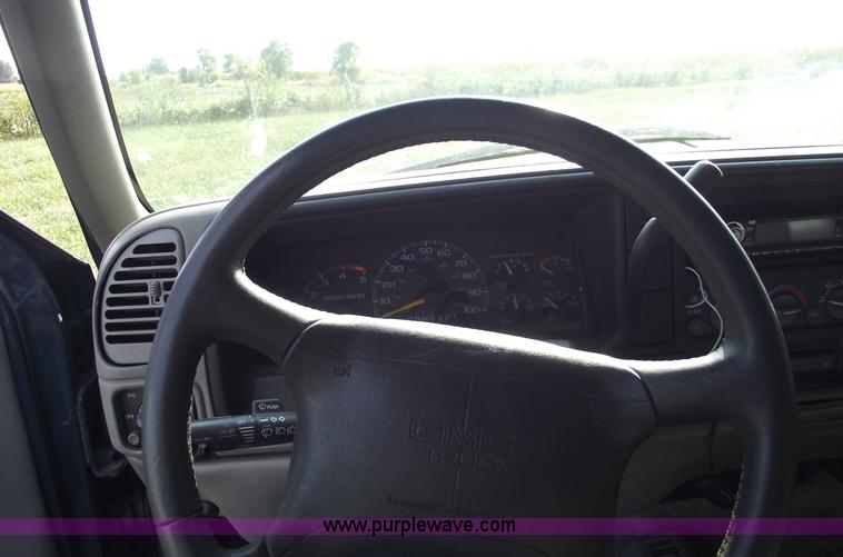 image for item C5567 1995 GMC Yukon SLT SUV