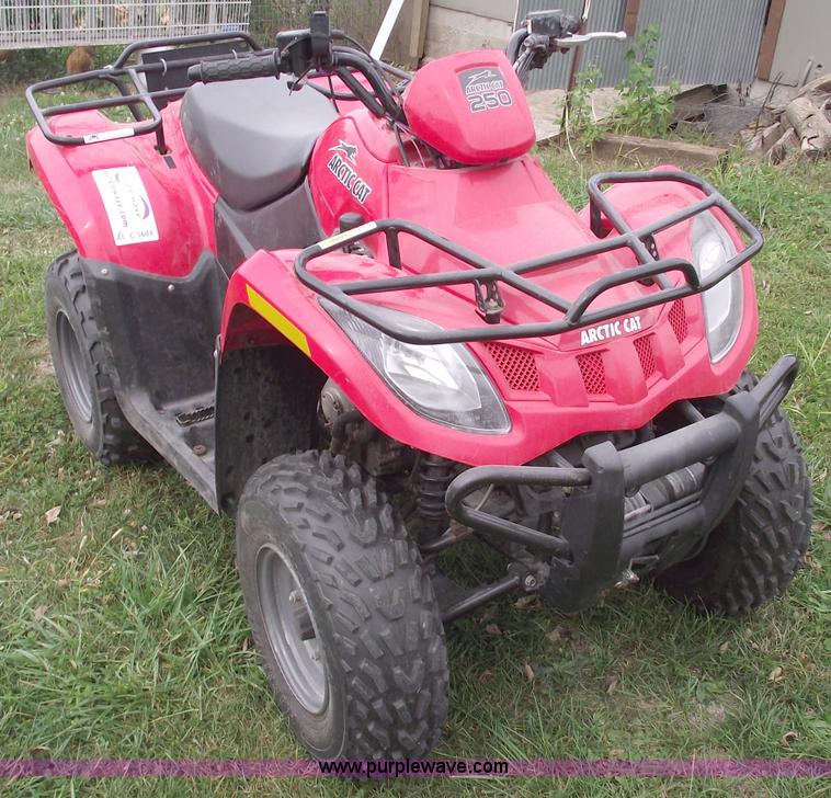 image for item C5684 2009 Artic Cat 250 ATV