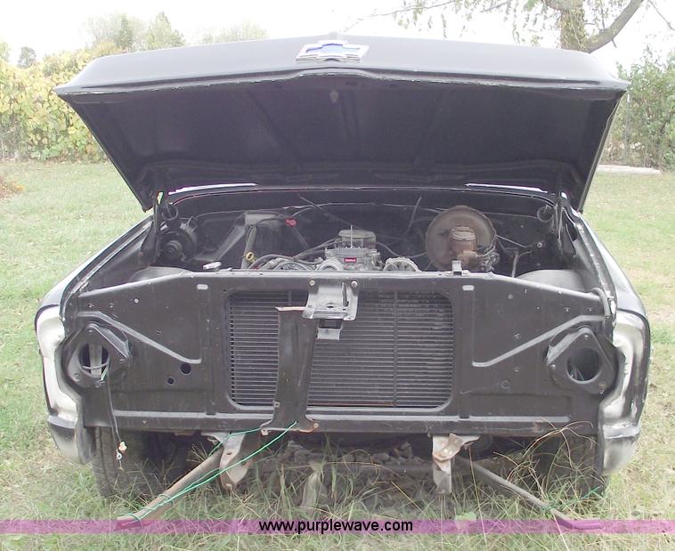 image for item C5685 1970 Chevrolet 3/4 ton pickup truck