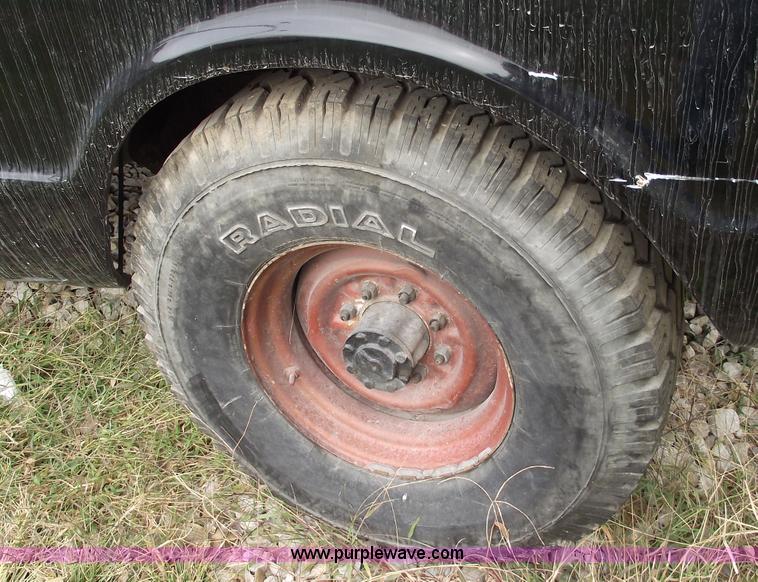 image for item C5685 1970 Chevrolet 3/4 ton pickup truck