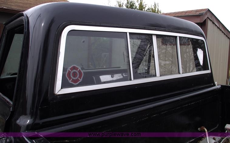 image for item C5685 1970 Chevrolet 3/4 ton pickup truck