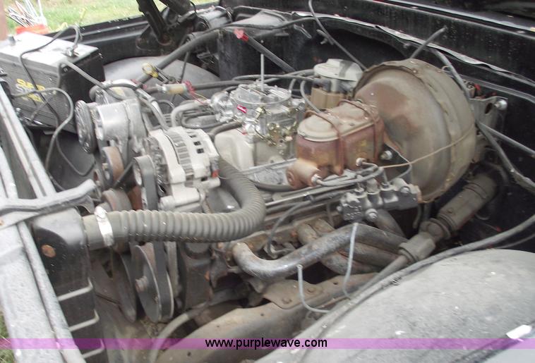 image for item C5685 1970 Chevrolet 3/4 ton pickup truck