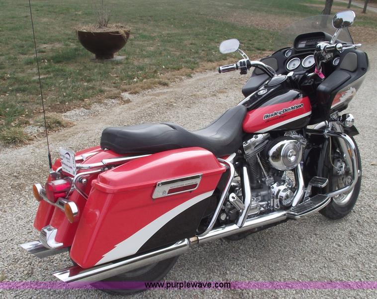 image for item C5686 2000 Harley Davidson Screamin' Eagle Road Glide 1550 motorcycle