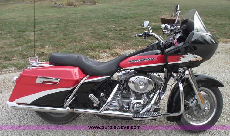 image for item C5686 2000 Harley Davidson Screamin' Eagle Road Glide 1550 motorcycle
