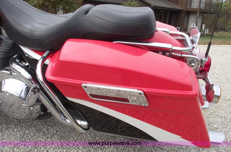 image for item C5686 2000 Harley Davidson Screamin' Eagle Road Glide 1550 motorcycle