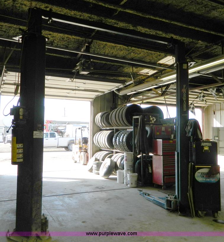 image for item D8598 Forward two post automotive lift