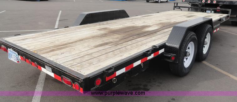 image for item G9189 2008 20' trailer