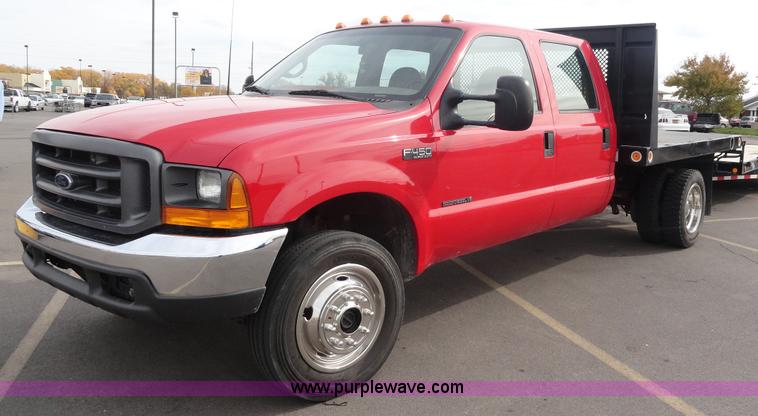 image for item G9190 2000 Ford F450 XL Super Duty crew cab pickup truck