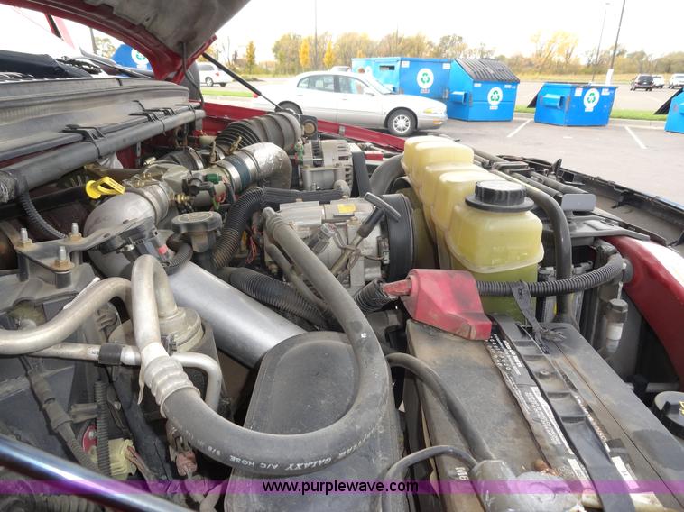 image for item G9190 2000 Ford F450 XL Super Duty crew cab pickup truck