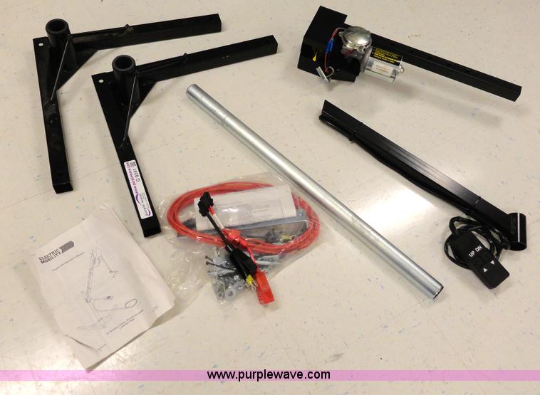 image for item G9241 Electric mobility trunk lift