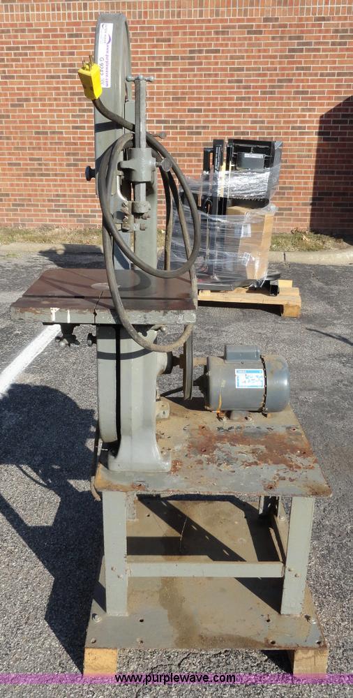 image for item G9242 Rockwell Delta band saw