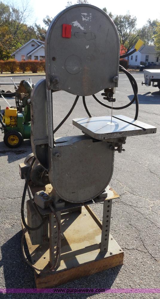 image for item G9242 Rockwell Delta band saw