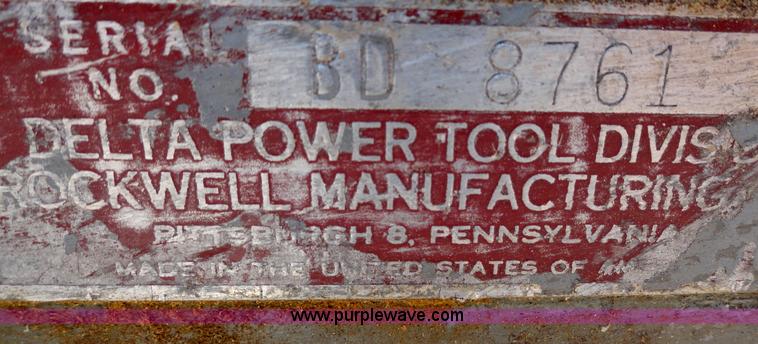 image for item G9242 Rockwell Delta band saw