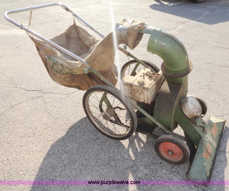 image for item G9246 Billy Goat BT-70-A lawn sweeper