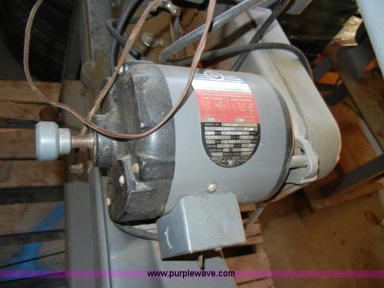 image for item G9247 Rockwell Delta scroll saw with stand
