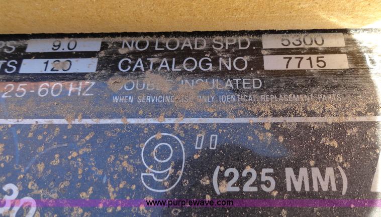 image for item G9248 Assorted tools
