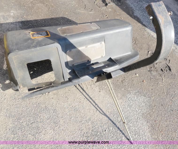 image for item G9249 John Deere 425 lawn mower