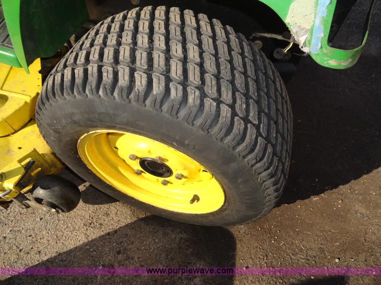 image for item G9249 John Deere 425 lawn mower