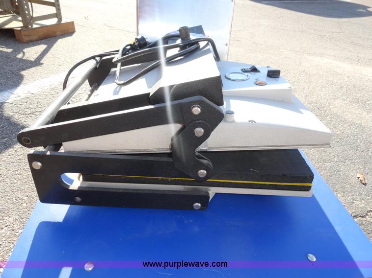 image for item H9000 Seal Jumbo 160M laminator
