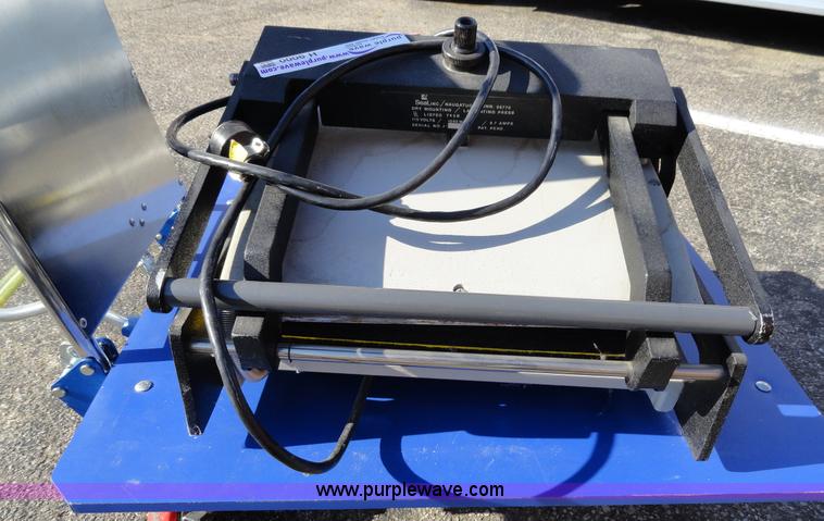 image for item H9000 Seal Jumbo 160M laminator