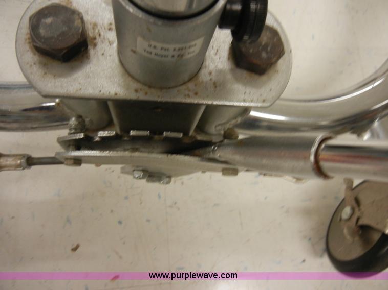 image for item H9056 Hoyer lifter