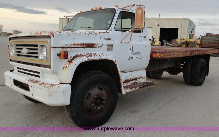 image for item A3297 1974 Chevrolet C60 flatbed truck
