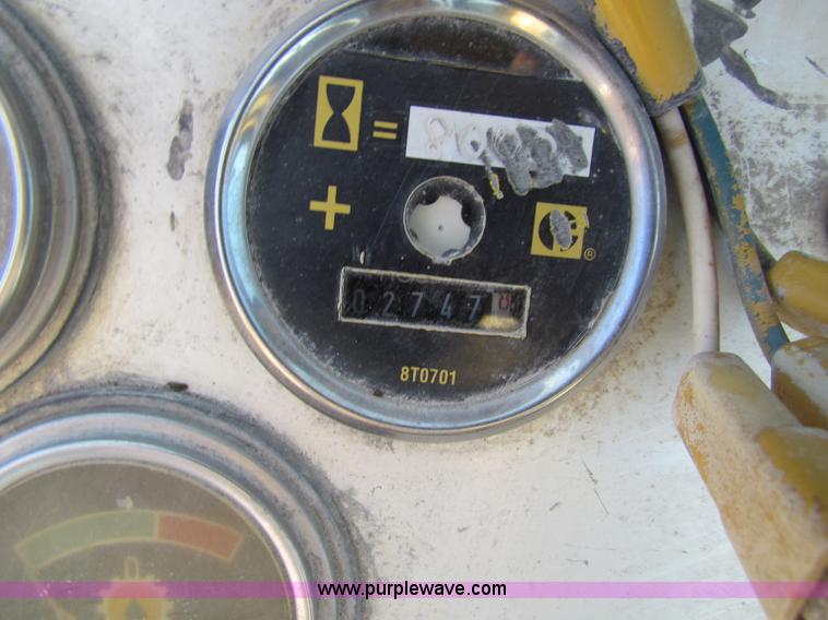 image for item A3518 1982 Caterpillar 930 wheel loader