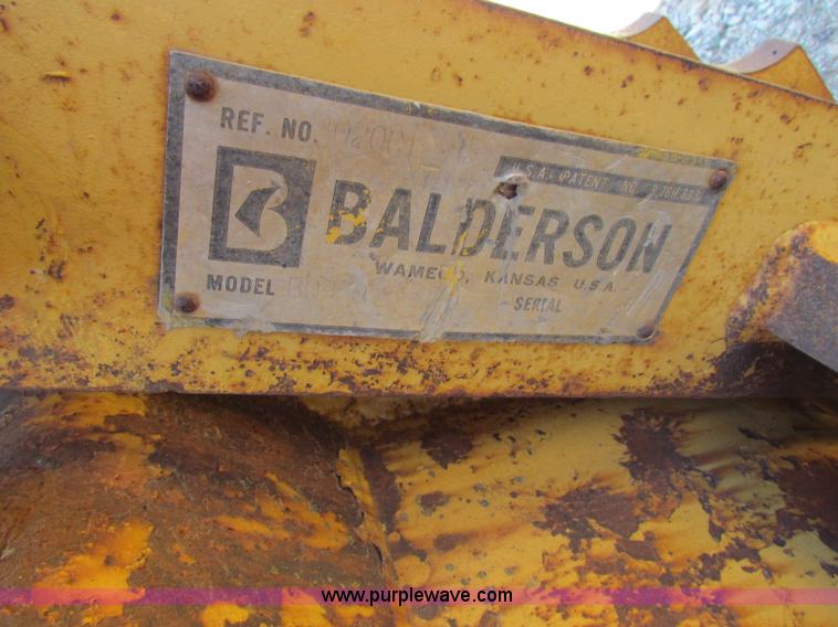 image for item A3518 1982 Caterpillar 930 wheel loader