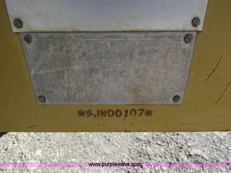 image for item A3520 1995 Caterpillar CP-563C vibratory roller/packer