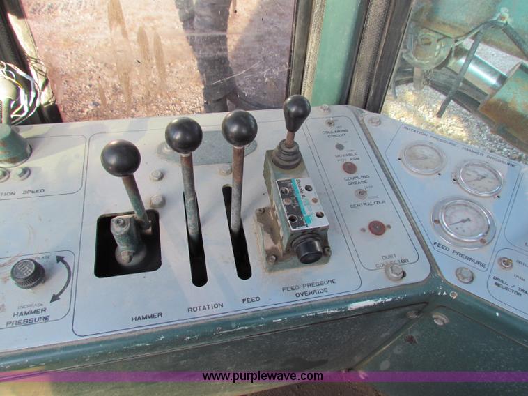 image for item A6520 1997 Terex SCH5000CL drill