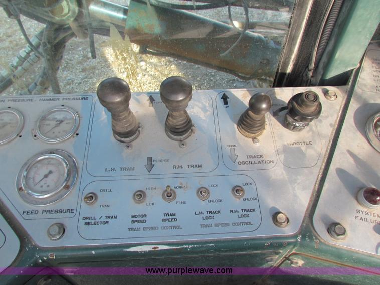 image for item A6520 1997 Terex SCH5000CL drill