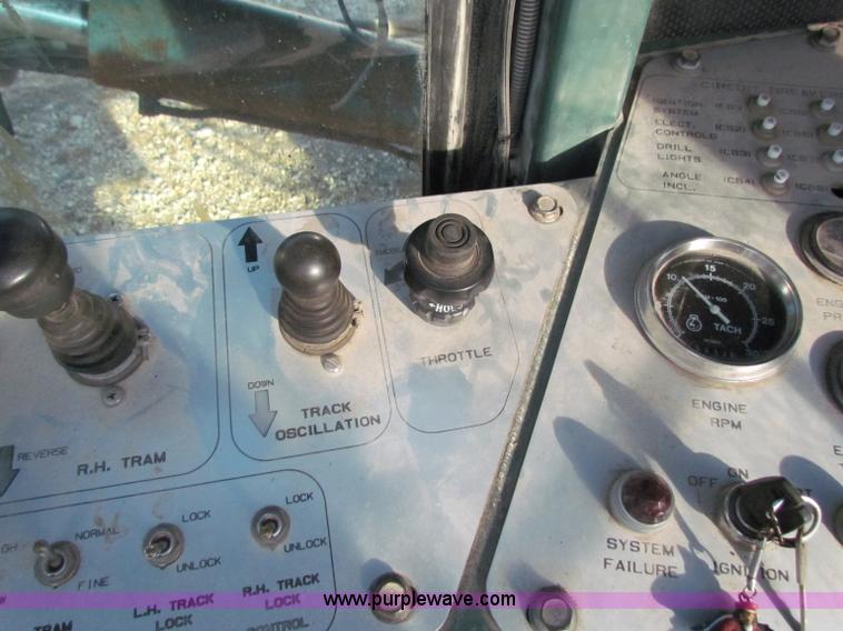 image for item A6520 1997 Terex SCH5000CL drill