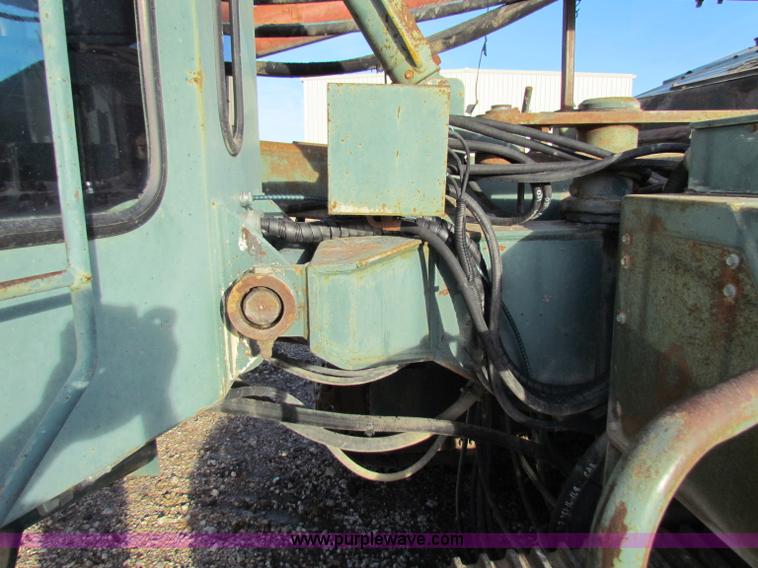 image for item A6520 1997 Terex SCH5000CL drill