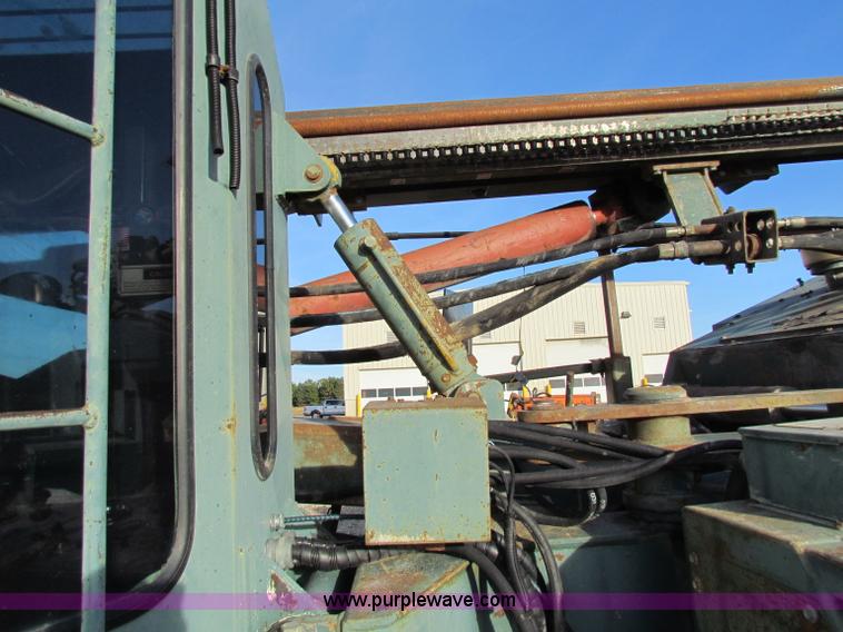 image for item A6520 1997 Terex SCH5000CL drill