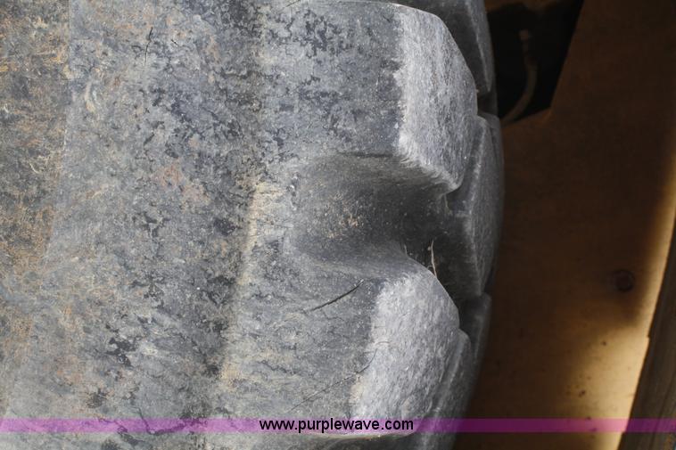 image for item A6521 1987 Caterpillar D350C articulated rock truck