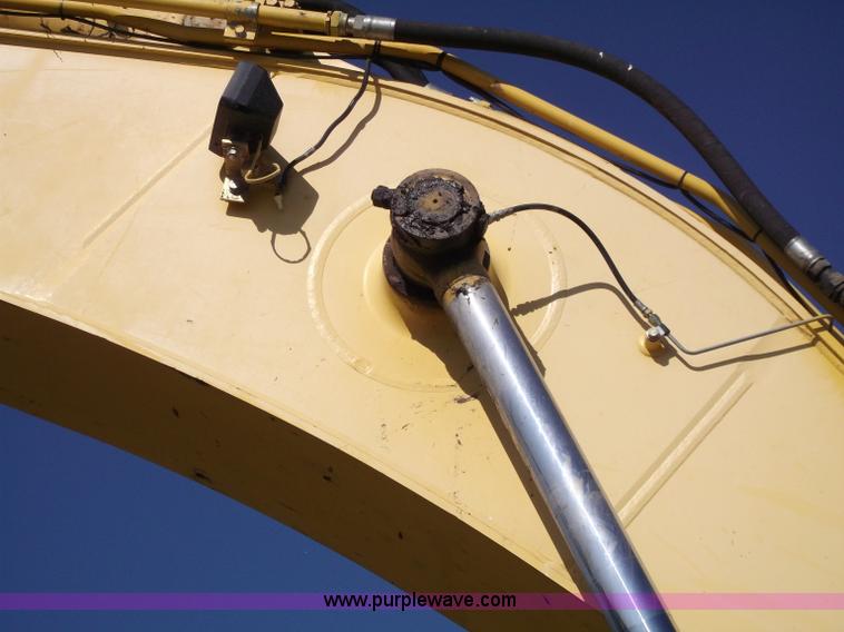 image for item B5027 2005 Komatsu PC300LC-7L Galeo series excavator