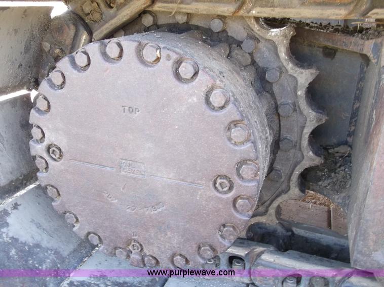image for item B5027 2005 Komatsu PC300LC-7L Galeo series excavator