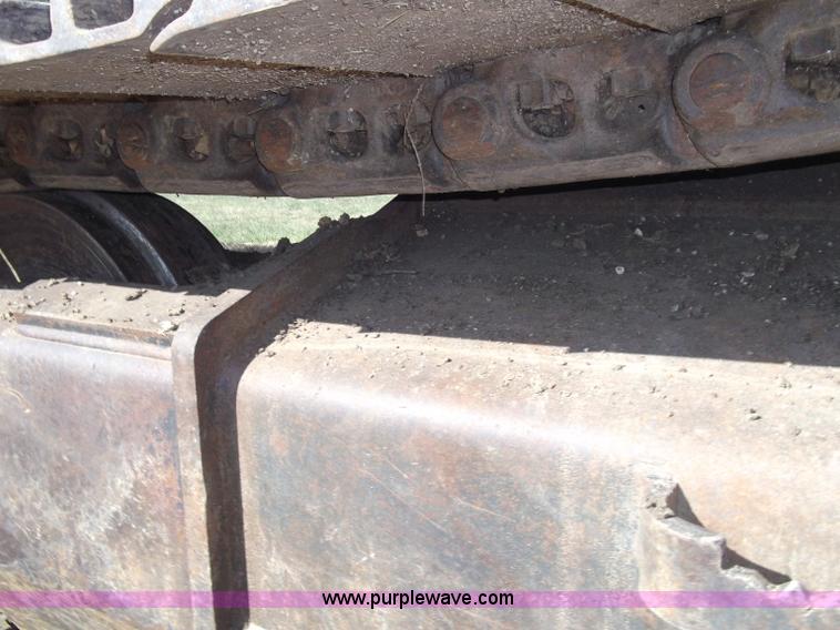 image for item B5027 2005 Komatsu PC300LC-7L Galeo series excavator