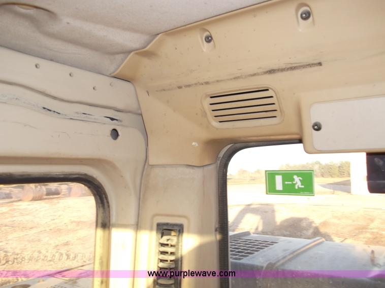 image for item B5028 1998 Caterpillar 320BL excavator