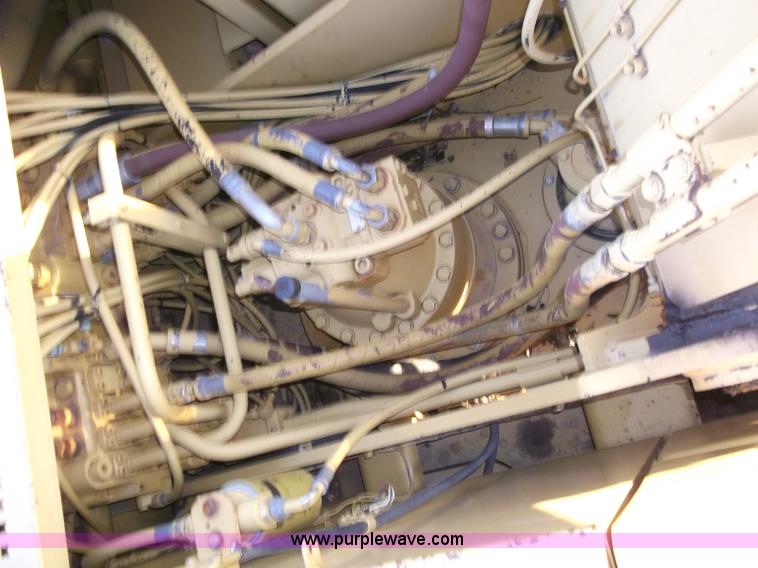 image for item B5028 1998 Caterpillar 320BL excavator