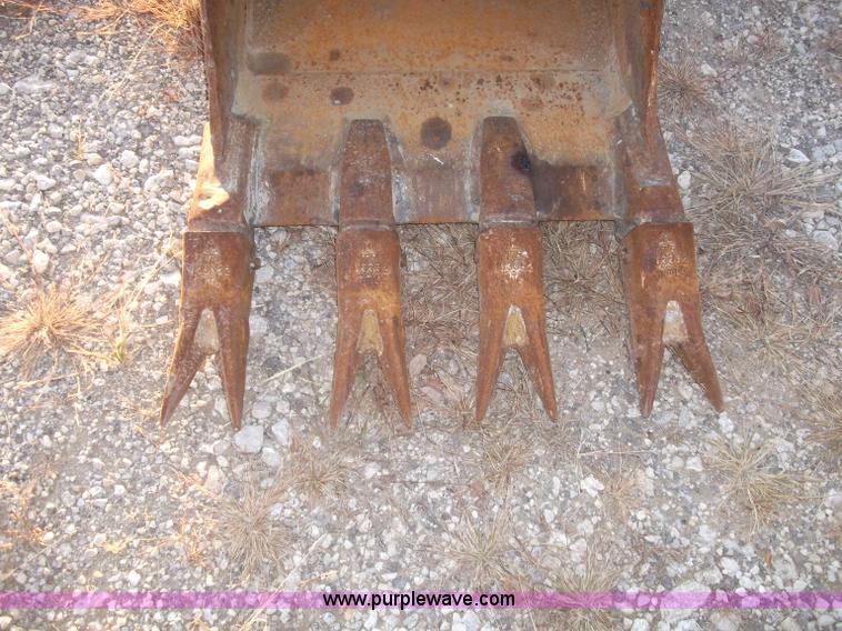 image for item B5028 1998 Caterpillar 320BL excavator