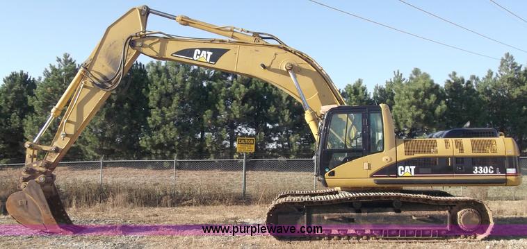 image for item B5029 2005 Caterpillar 330C excavator