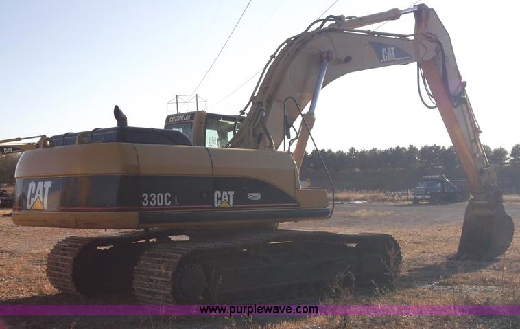 image for item B5029 2005 Caterpillar 330C excavator